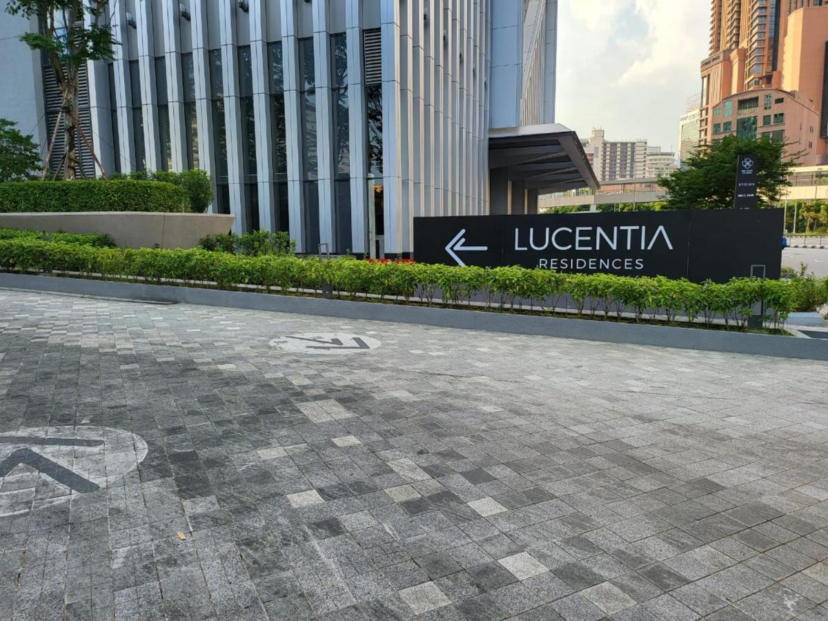 Lucantia Serviced Suites Куала Лумпур Екстериор снимка