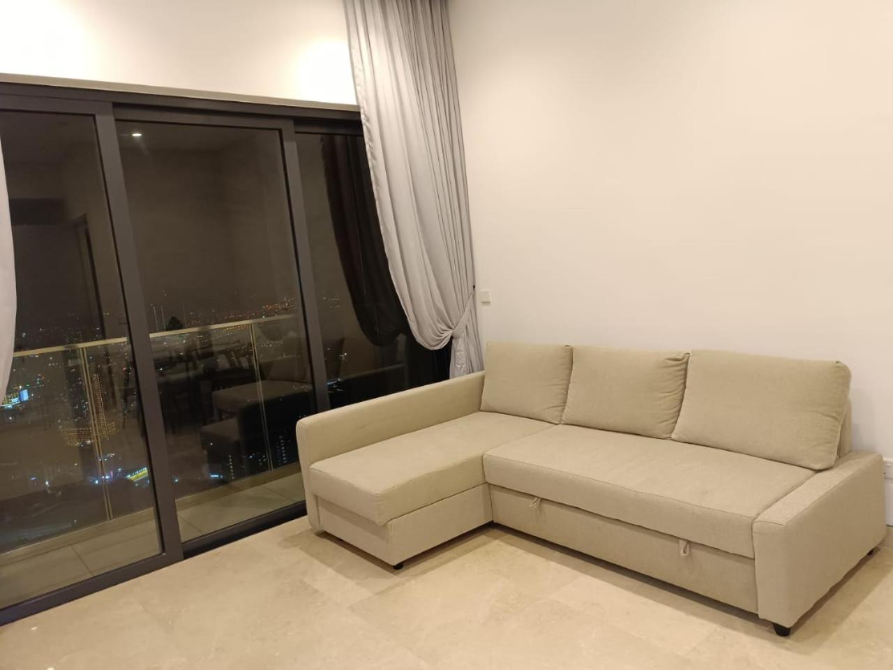 Lucantia Serviced Suites Куала Лумпур Екстериор снимка