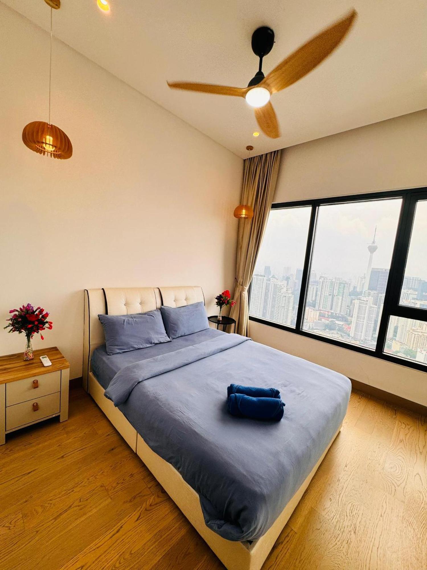Lucantia Serviced Suites Куала Лумпур Екстериор снимка