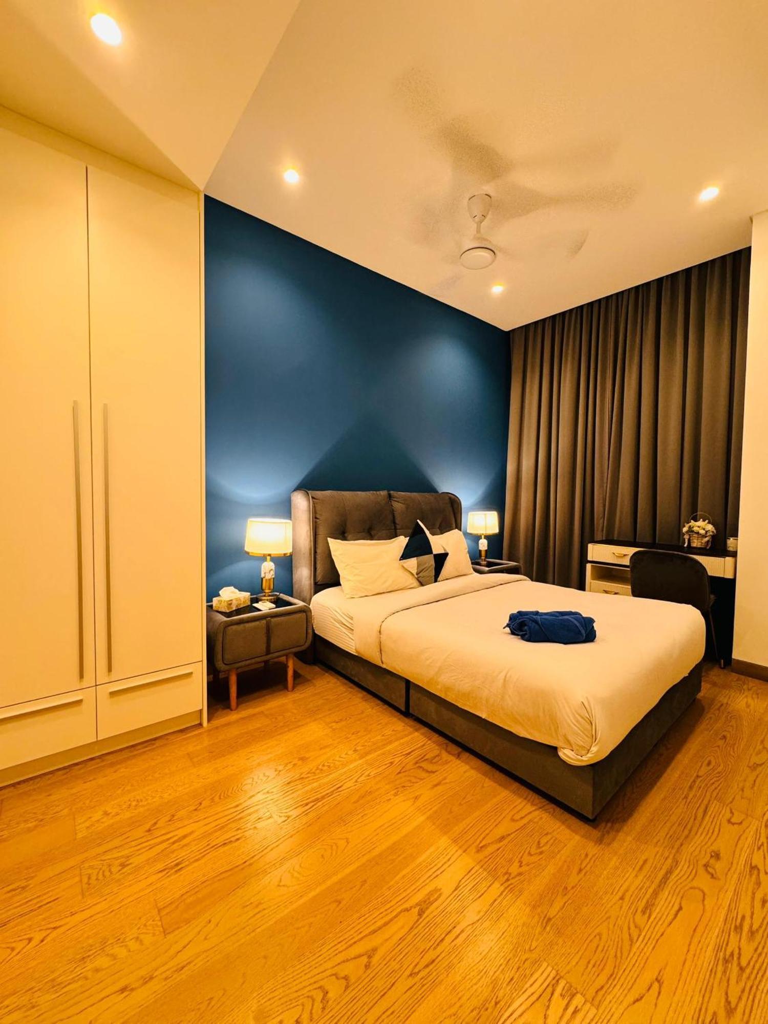 Lucantia Serviced Suites Куала Лумпур Екстериор снимка