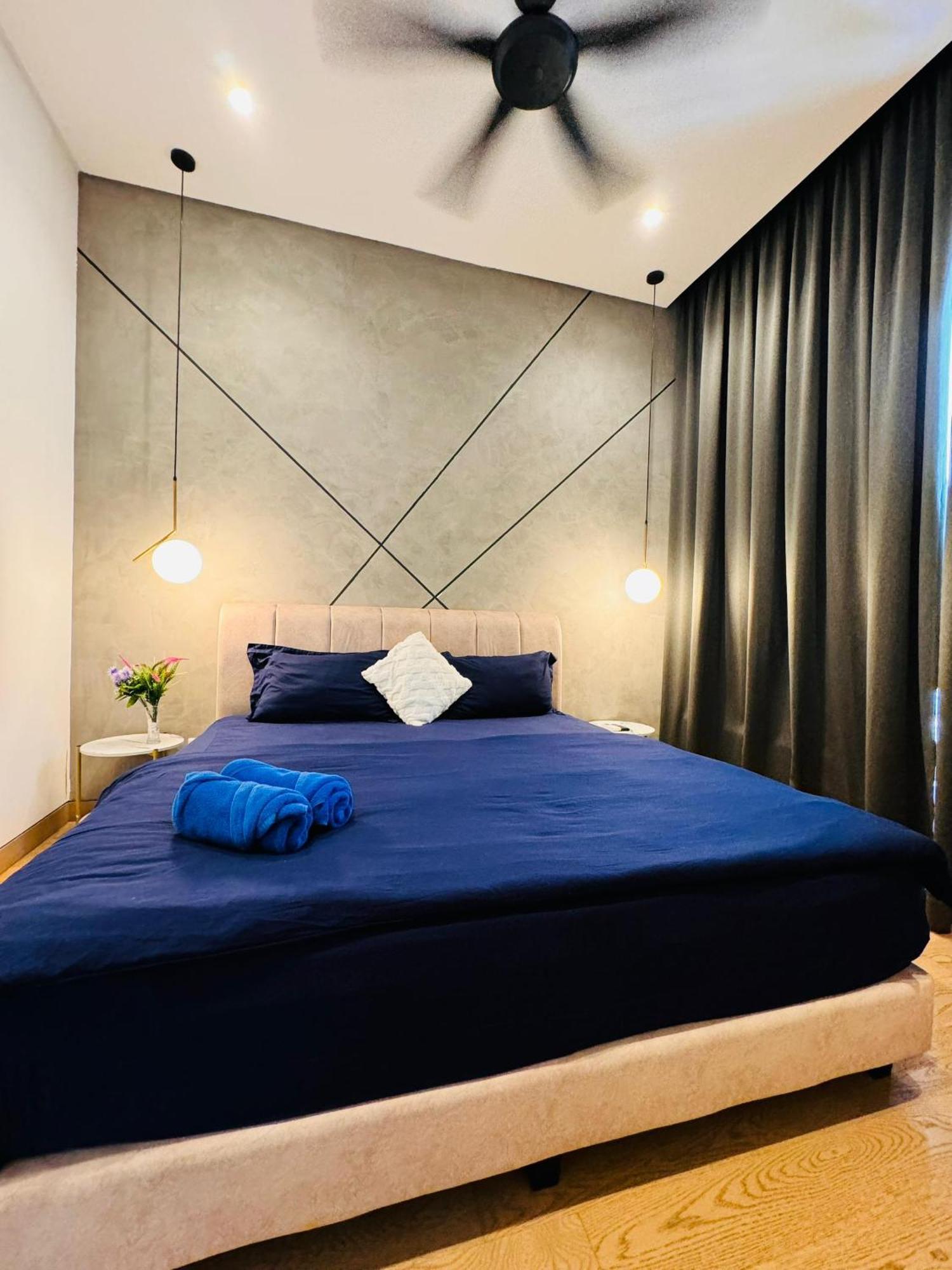 Lucantia Serviced Suites Куала Лумпур Екстериор снимка